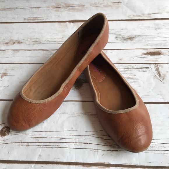 american rag cellia ballet flats
